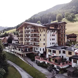 4* Hotel Familienresort Ellmauhof